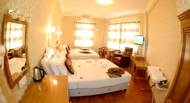 Двухместный номер Deluxe с красивым видом из окна Royal Naung Yoe Hotel
