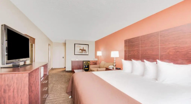 Номер Business Baymont by Wyndham Midland Airport
