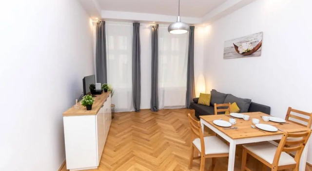 Апартаменты Deluxe New, Central, In The Heart Of The 7Th Heaven