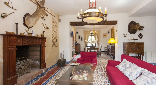 Villa con Piscina Privada El Bonete Constantina Canovas, Забронировать Вилла Константина Sierra Norte de Sevilla, рядом с Замок Константина