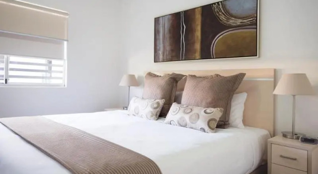 Oaks Brisbane Mews Suites, Забронировать Отель Отели Брисбна с бассейном, рядом с Королевский Международный конференц-центр, Бассейн