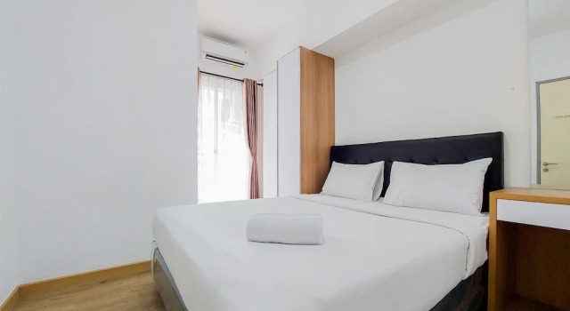 Апартаменты Deluxe Best Modern And Homey 2Br Apartment At M-Town Residence