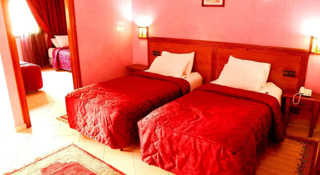 Hotel Majorelle, Забронировать Отель Отели Марракеш-Тенсифт-Эль-Хауз с парковкой, Парковка