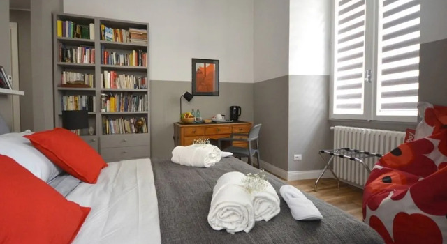 La Design.aTA Experience Bed & Breakfast, Забронировать Отель Отели Рима с парковкой, рядом с Универмаг La Rinascente, Парковка