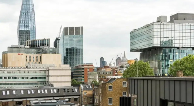 16 Minutes Walk To London Eye/shard View & Balcony, Забронировать Апартаменты/квартира Лондон Большой Лондон, рядом с Роупел-стрит