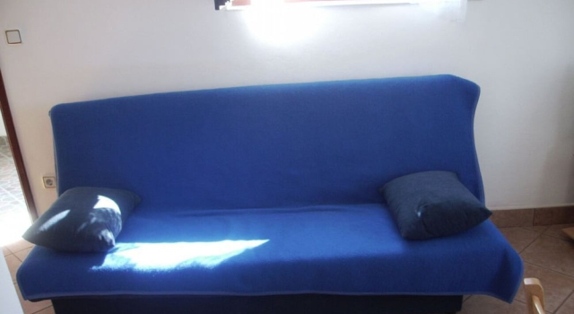 Apartment Mirni by the sea