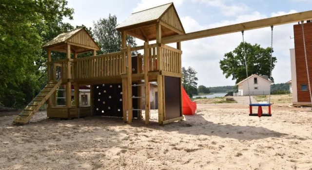 Коттедж Luxus-See-Domizil mit Sauna, Kamin und Boot-130 qm für 6 Personen