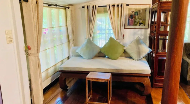 Двухместный номер Deluxe с балконом и с видом на сад Ban Kaew Villas