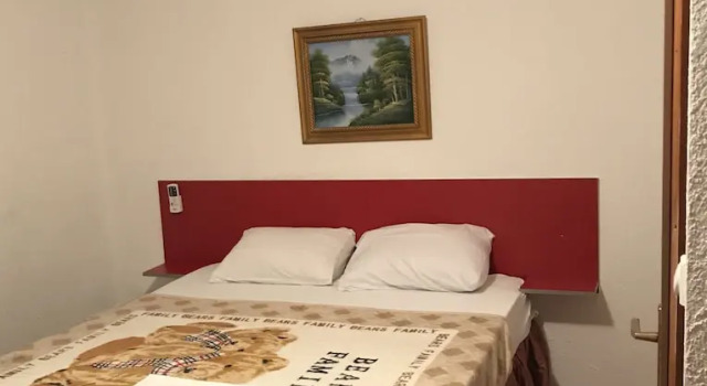 Номер Economy Rozana Rooms