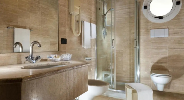Номер Standard Astoria Suite Hotel