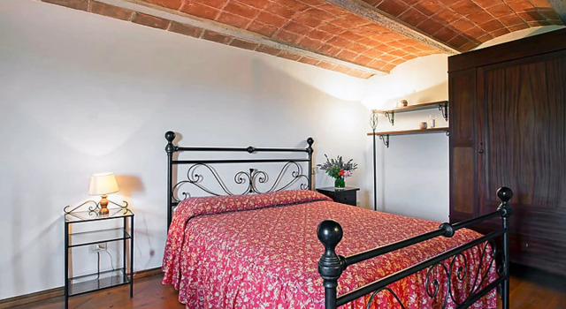 House Salustri Cinigiano 27190, Boek Hotel Hotels in Cinigiano met zwembad, Zwembad
