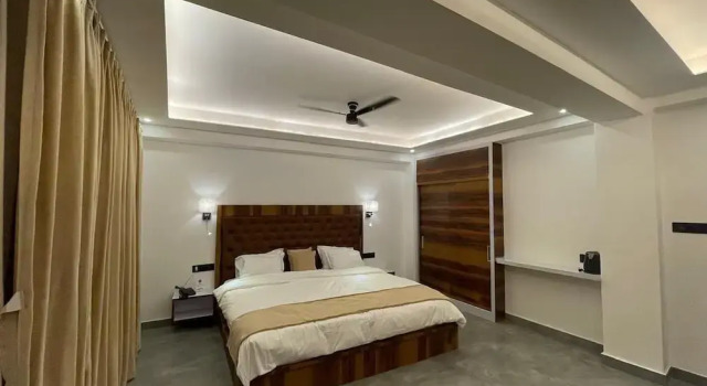 Полулюкс Blue Angel Annexe