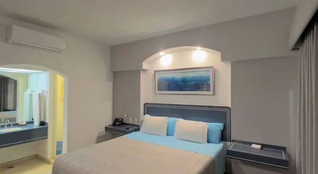 Camera Premium Hotel Pacific
