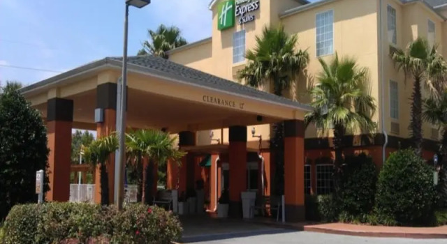 Люкс Economy Holiday Inn Express Destin E - Commons Mall Area by IHG