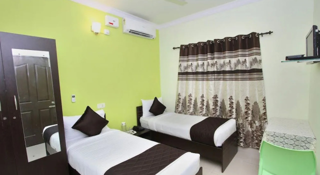 OYO 10232 Hotel Ashberry, Забронировать Отель Отели штата Карнатаки 3 звезды, 3*