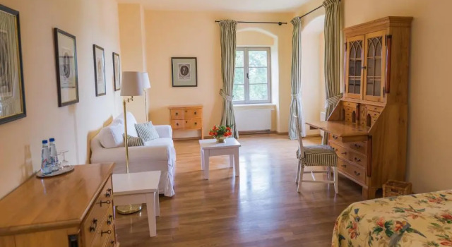 Полулюкс Hotel Schloss & Gut Ulrichshusen