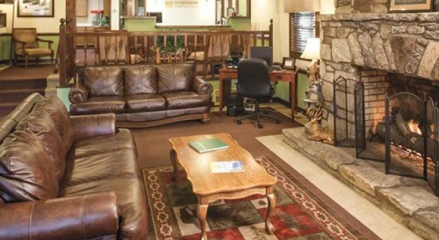 Club Wyndham Resort at Fairfield Mountains, Забронировать Отель Отели Лейк-Лур 3 звезды, 3*