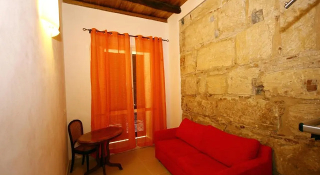 Economy Zimmer Khalisah