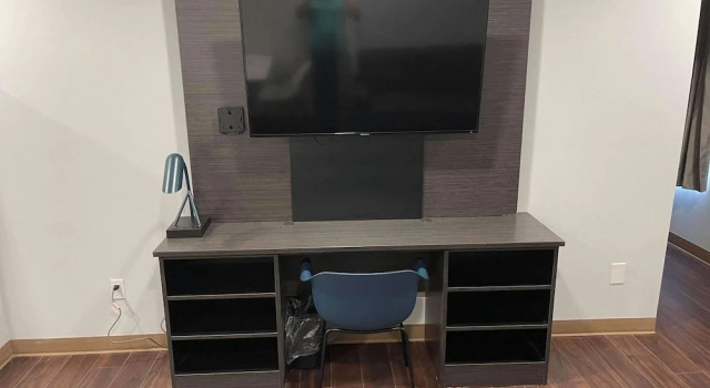 Четырёхместный номер Standard Studio 6 Peoria IL