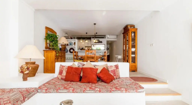 Apartment Oiza Sand Castles 23 at Alcudia Beach, WIFI and aircon, Book Apartment Alcudia Majorca