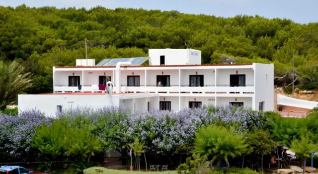Hostal Alocs, Book Hotel Santa Eulalia del Rio 