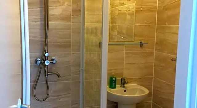 Трёхместный номер Standard Kensington Hotel