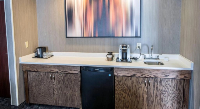 Одноместный люкс c 1 комнатой Courtyard by Marriott Norwich
