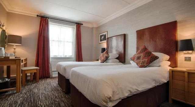 Standard dublă cameră The Saracens Head Hotel