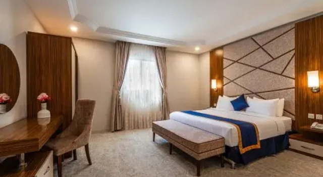 Полулюкс Al Qasr Hotel Suites - Al Wadiin