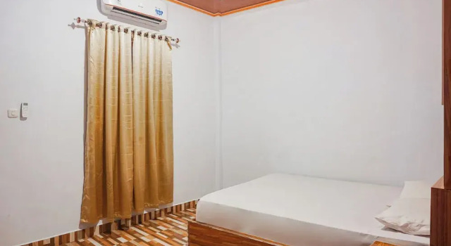 OYO 93877 Atifah Homes, Prenota Hotel Makassar 