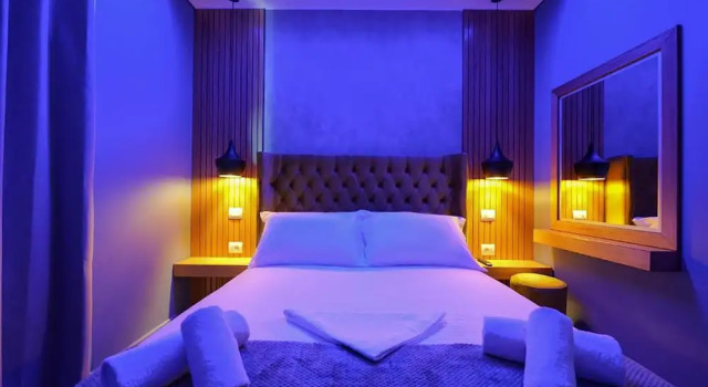 Двухместный номер Comfort с балконом и с видом на бассейн Hotel Piramida