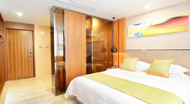 Elong Yam Hotel (Near Panyu Chimelong and Guangzhou South Railway Station)