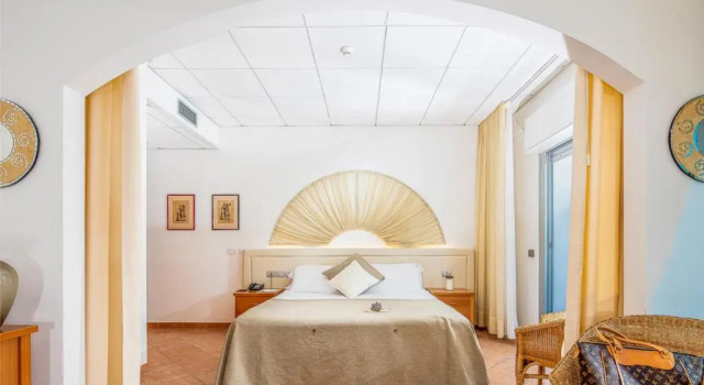 Полулюкс Hotel Rex