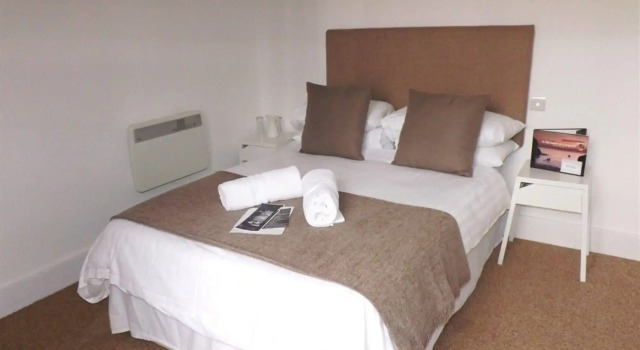 Cadgwith Cove Inn, Reservar Hotel Grade 
