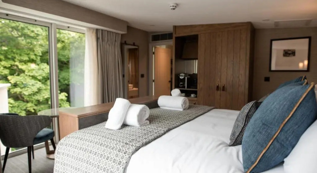 Deluxe Kahden hengen huone parvekkeella Stables Ashbourne