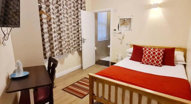 Двухместный номер Deluxe City London Hotel