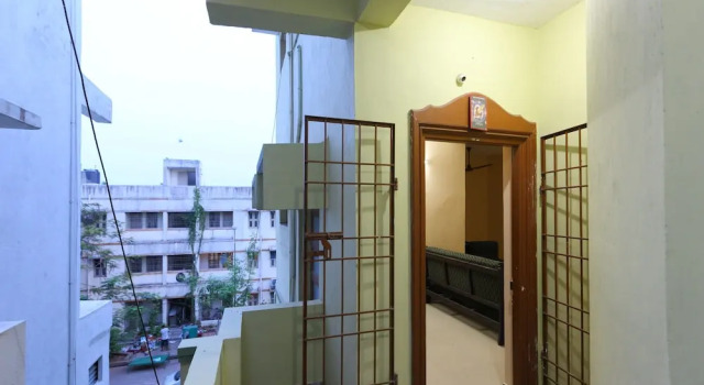 OYO 15128 Home Elegant 2BHK Near Boat House