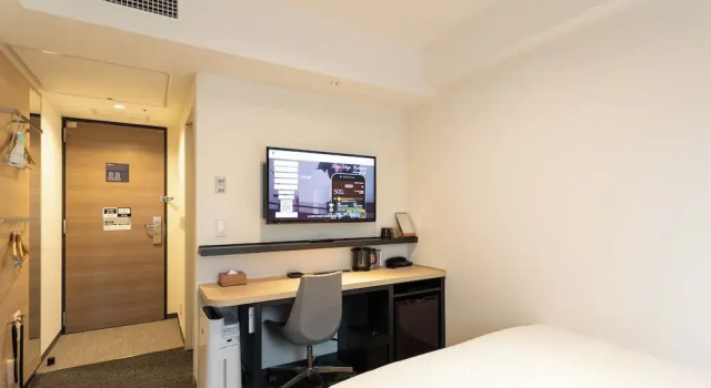 Номер Deluxe JR WEST GROUP VIA INN Iidabashi Korakuen