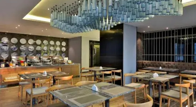 Orange Hotel (Qingdao Golden Beach), Prenota Hotel Hotel a Shandong con parcheggio, Parcheggio