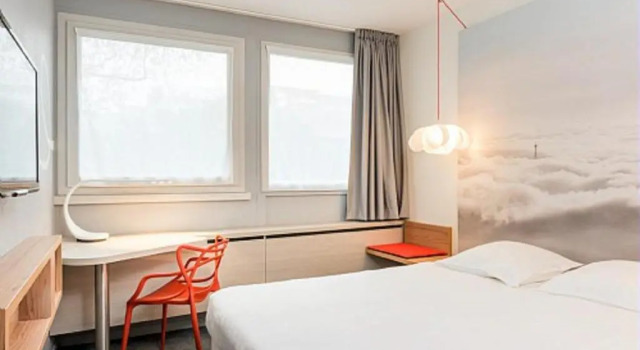 Семейный номер Standard ibis Styles Paris Velizy