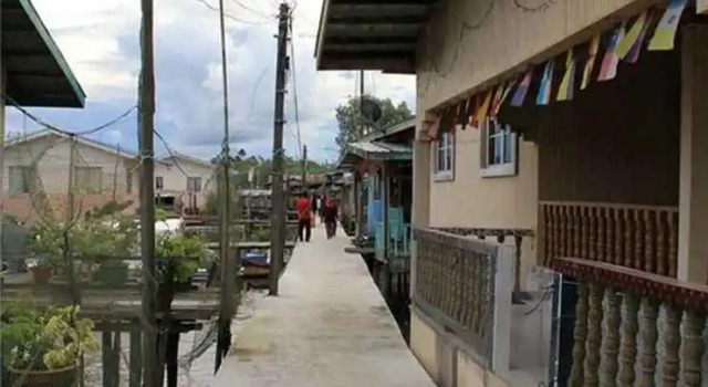 Kolapis Water Village Stays, Buchen Sie Hotel Pamol Sabah