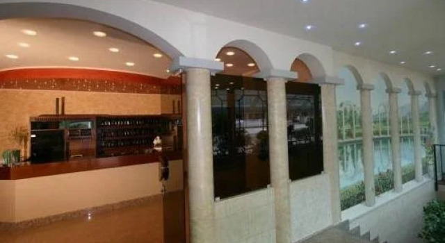 Hotel Castel Lodron, Забронировать Отель Сторо Chiese Valley
