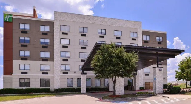 Люкс с 2 комнатами Holiday Inn Express Hotel and Suites Mesquite by IHG
