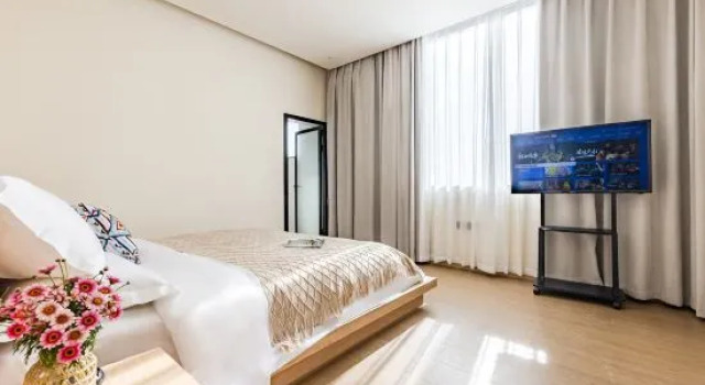 Семейный люкс с 2 комнатами Yishan Banye Homestay (Longqi Wharf Branch)