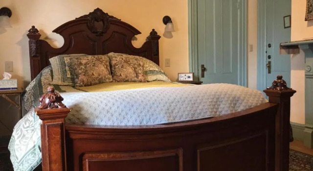 Номер Deluxe Amherst Inn