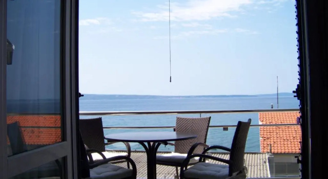 Апартаменты c 1 комнатой с балконом и с видом на море Apartments Bozikovic