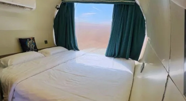 Капсула Only Love Hotel