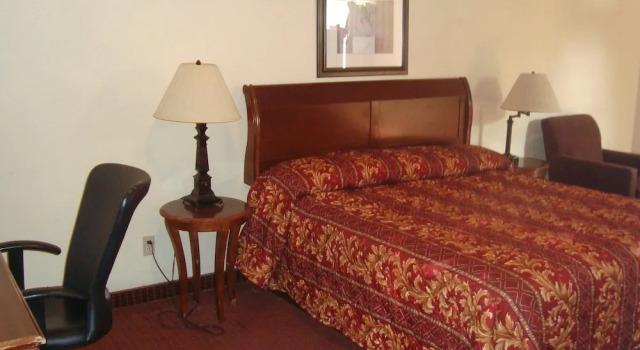 Одноместный номер Standard Super 8 by Wyndham Monticello NY
