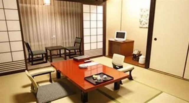 Iroha Ryokan, Book Hotel Kyoto Japan