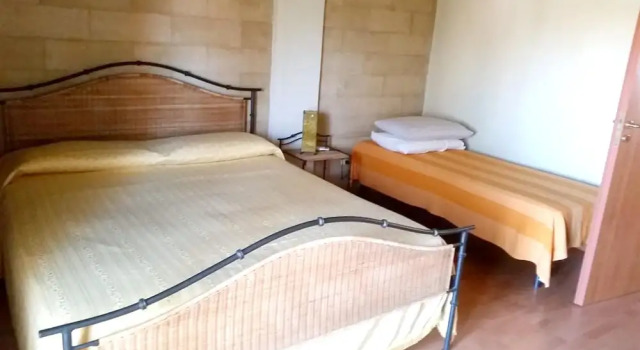 House With 2 Bedrooms in Scoglitti, With Wonderful sea View, Enclosed, Забронировать Отель Отели Скольитти с парковкой, Парковка